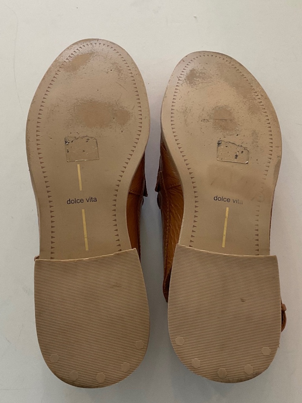 DOLCE VITA Hardi Tailored Slingback Loafers in Brown Crinkle Patent Size 9 - Picture 7 of 8